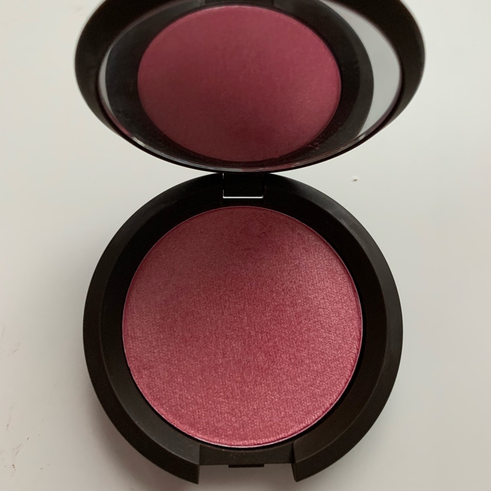 Becca Luminous Blush